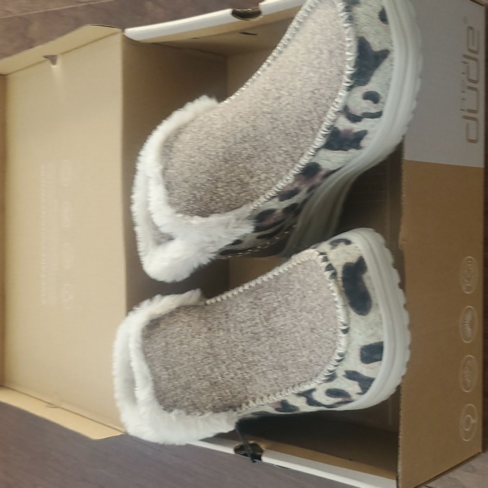 HEY DUDE DENNY LEO TAUPE - Picture 3 of 8